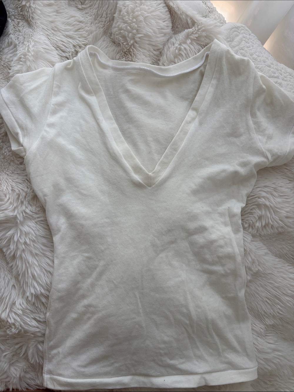 LA Apparel Cheesecloth fitted white v neck tee
